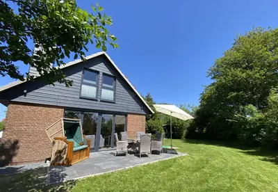 Ein Garten an der Unterkunft Ferienhaus Paschelke