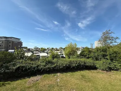 Ein Garten an der Unterkunft Haus am Waldbad Whg. 12/7